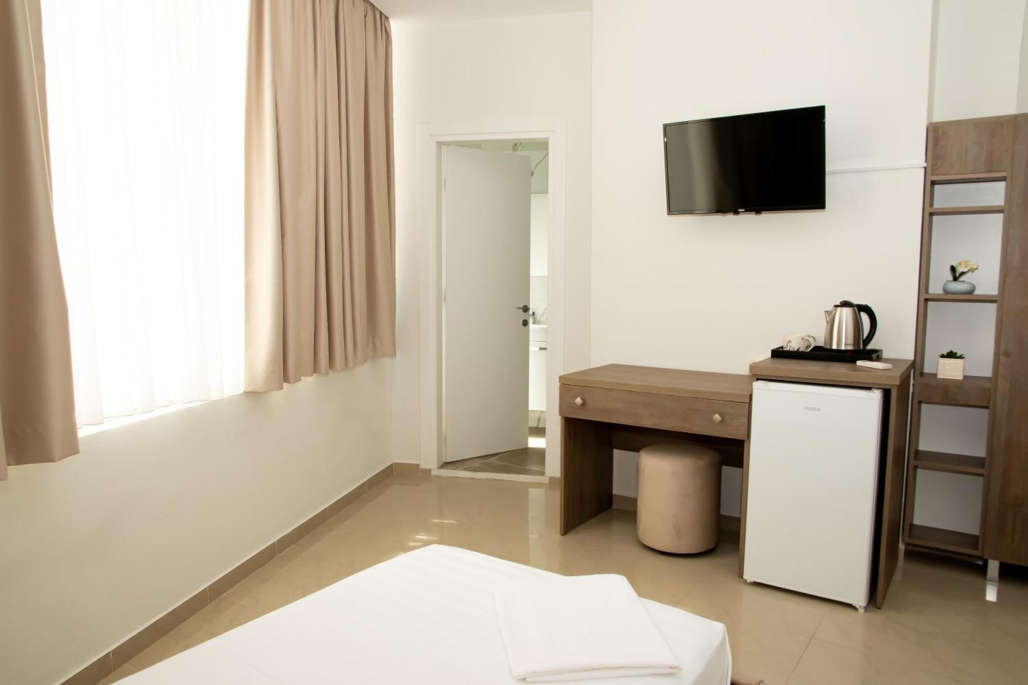 Alv Rent Rooms Avlonya Dış mekan fotoğraf