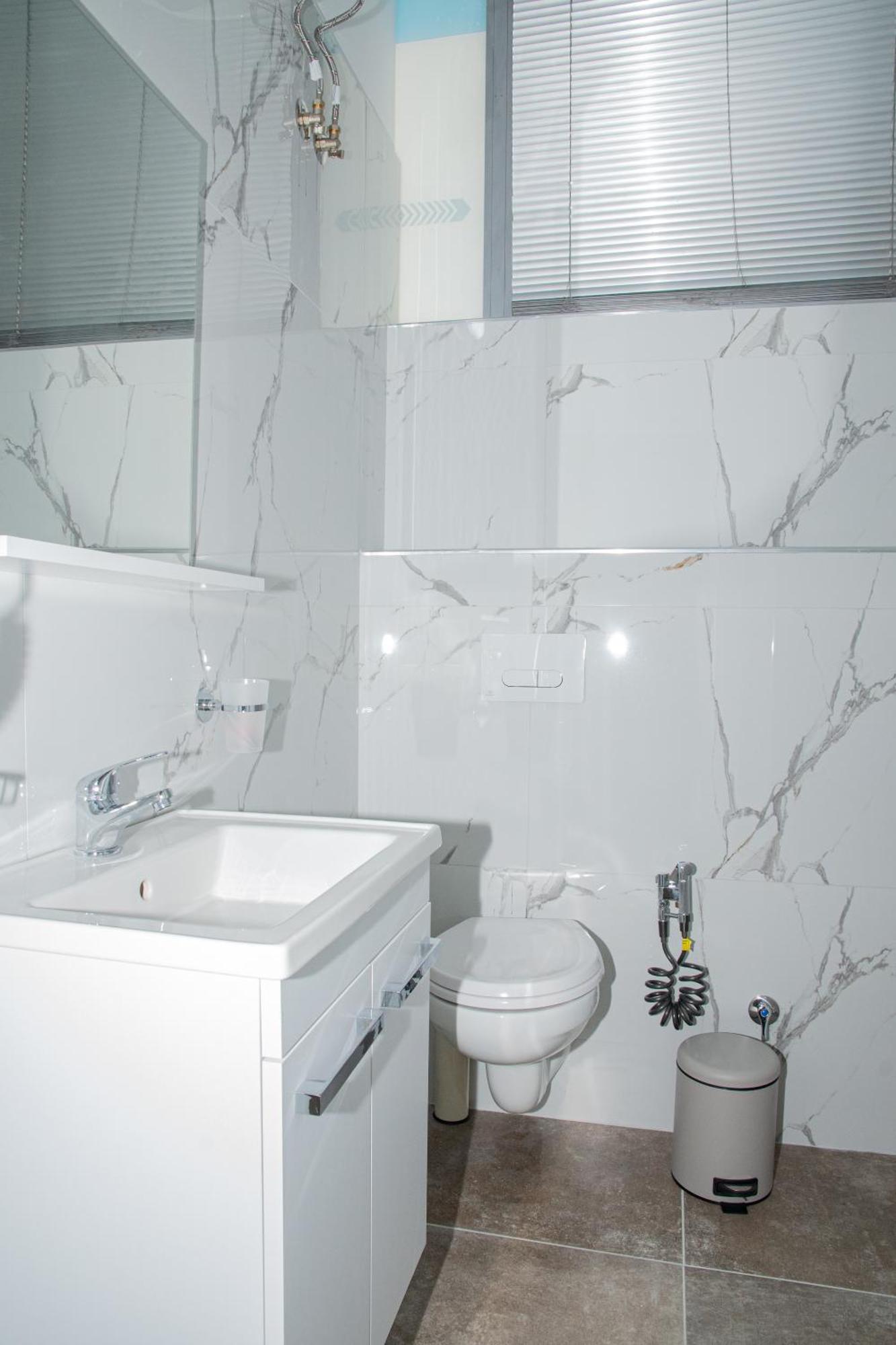 Alv Rent Rooms Avlonya Dış mekan fotoğraf
