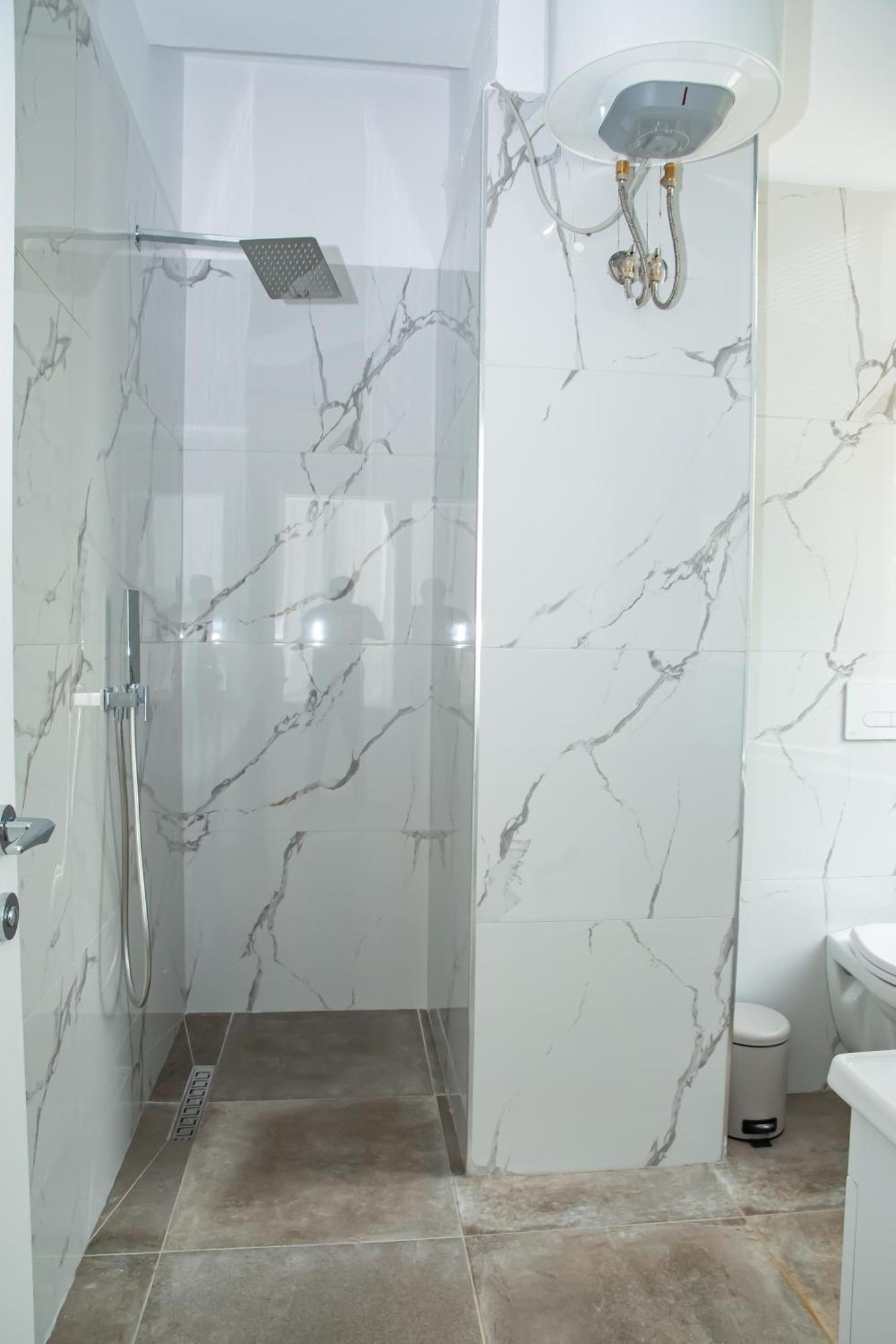 Alv Rent Rooms Avlonya Dış mekan fotoğraf